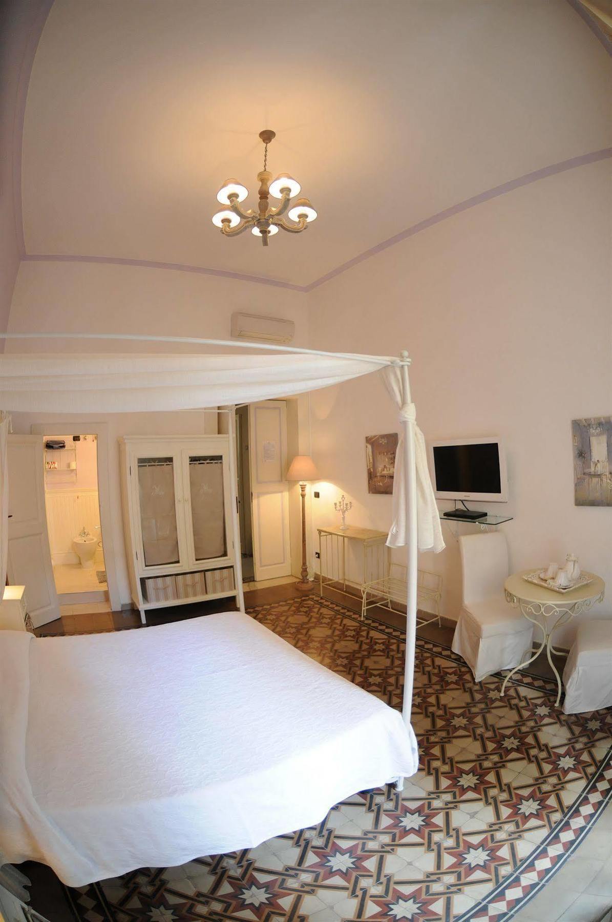Bed and Breakfast Casa Blanca Реджо-ди-Калабрия Экстерьер фото