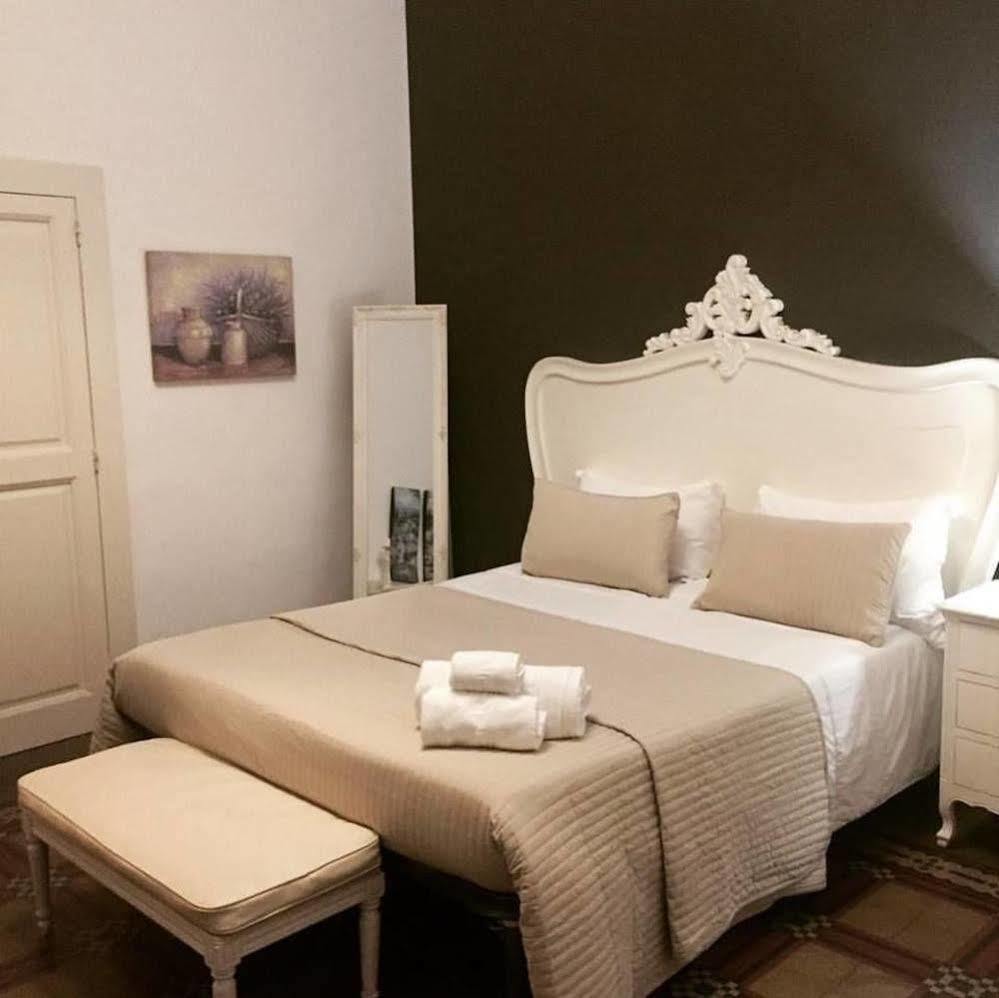 Bed and Breakfast Casa Blanca Реджо-ди-Калабрия Экстерьер фото